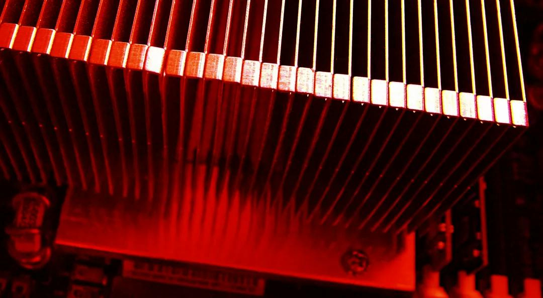 Heatsink red